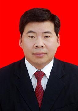 党委书记何万贵.jpg